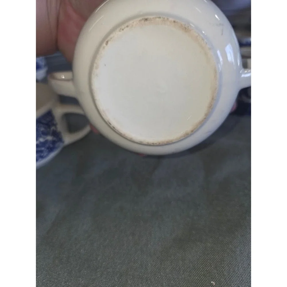 Blue Willow Creamer and Lidded Sugar Bowl Set Blue and White Chinoiserie Ceramic